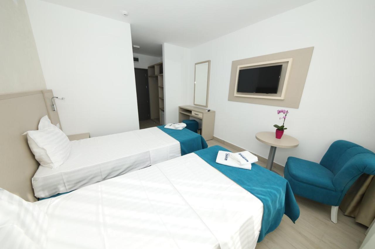 Delfin Mamaia
