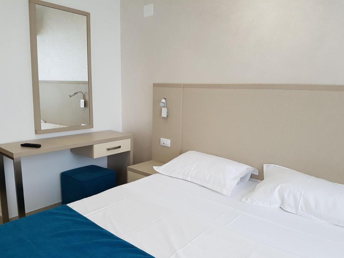 Hotel Delfin Mamaia