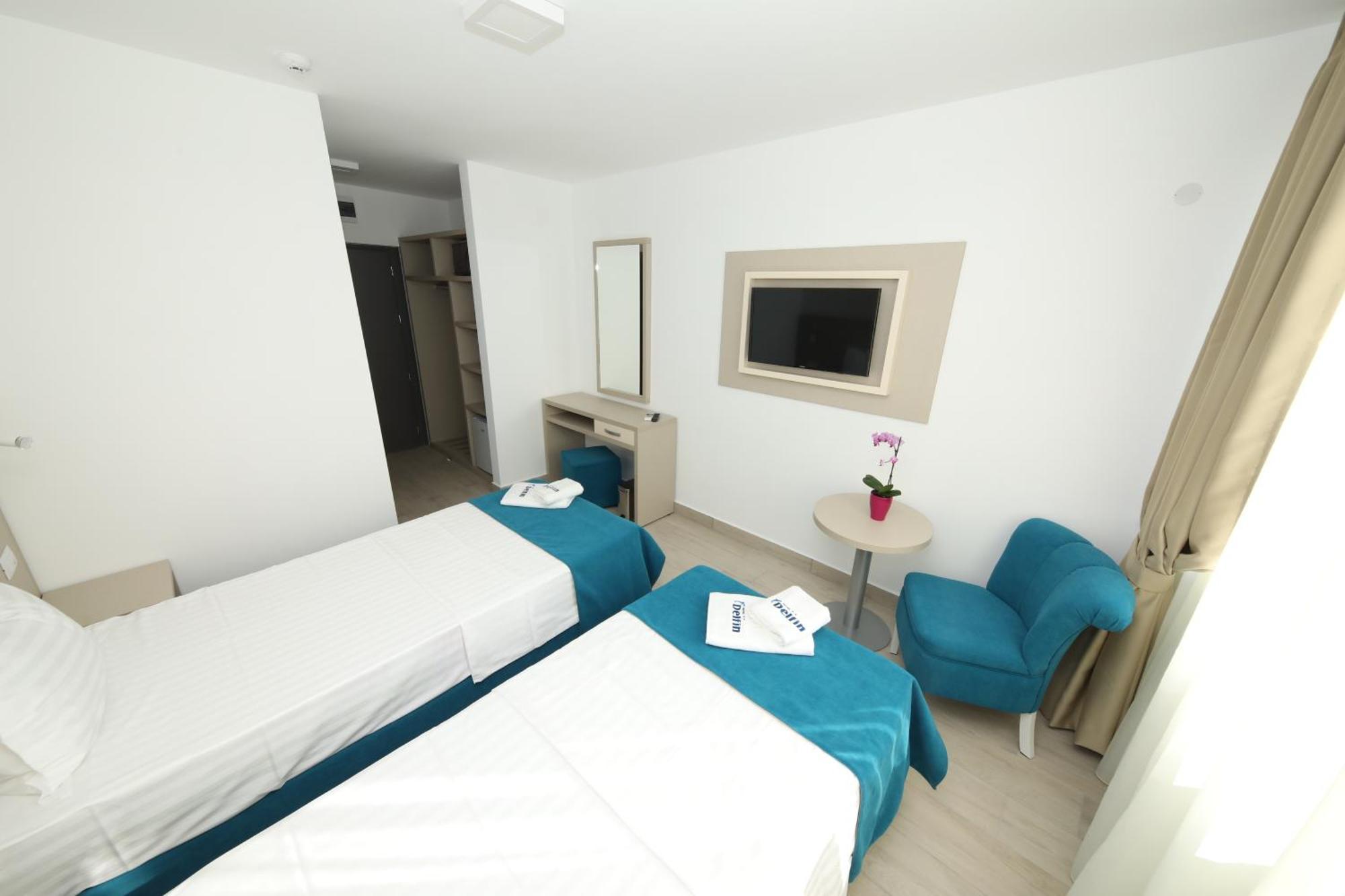 Delfin 3* Mamaia